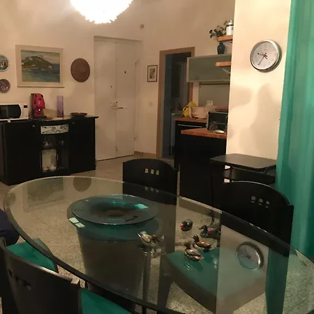 Casa Il Tulipano מרינה די גרוסטו